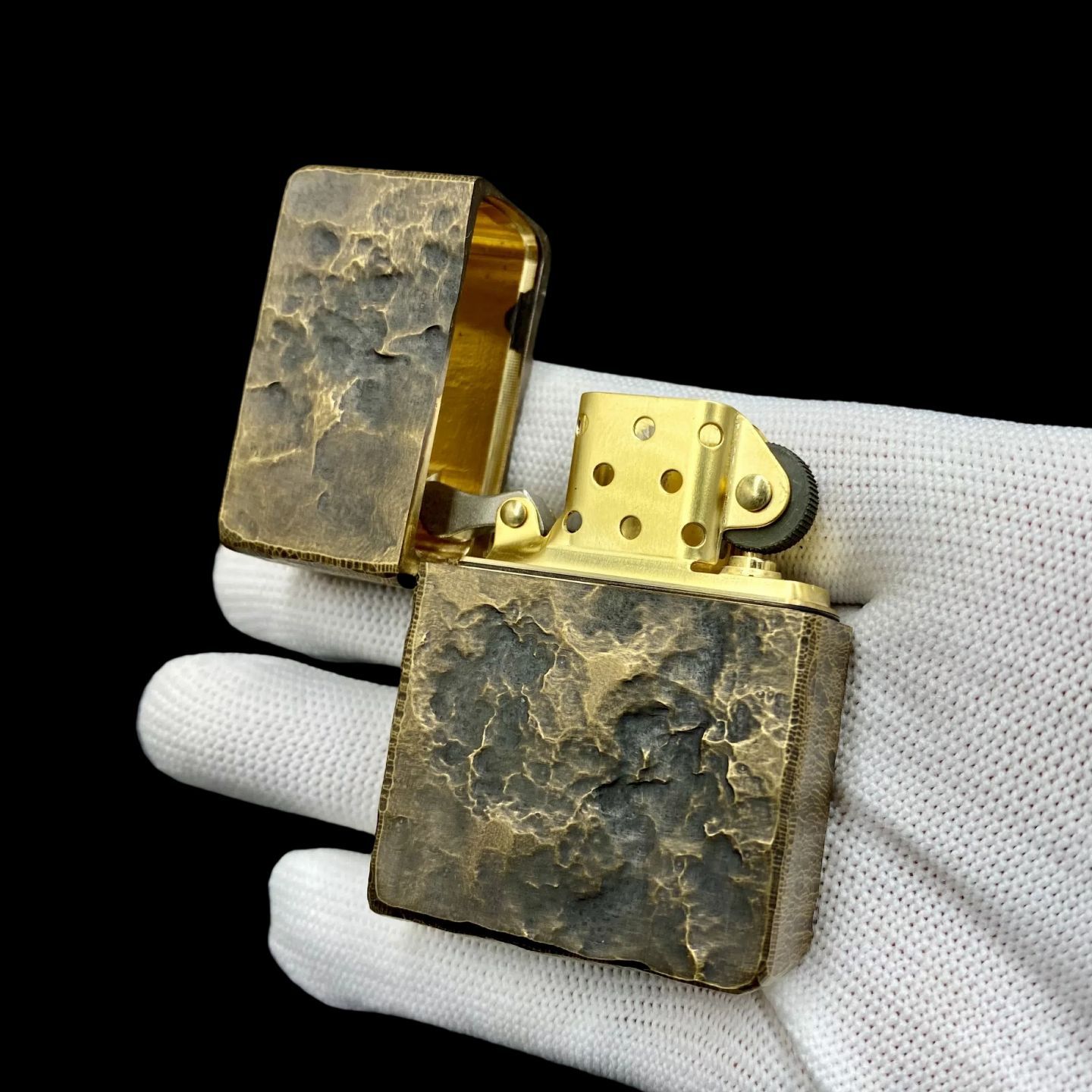 Zorro 912S Armored Brass Keros - Vintage Collectible Lighters review and price