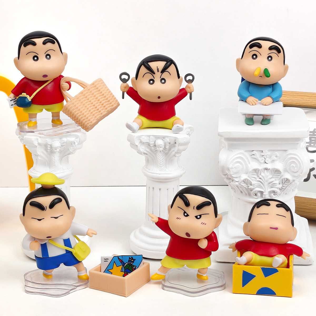 52TOYS Blind Box Crayon Shinch - Small Vintage Collectible Items review and price