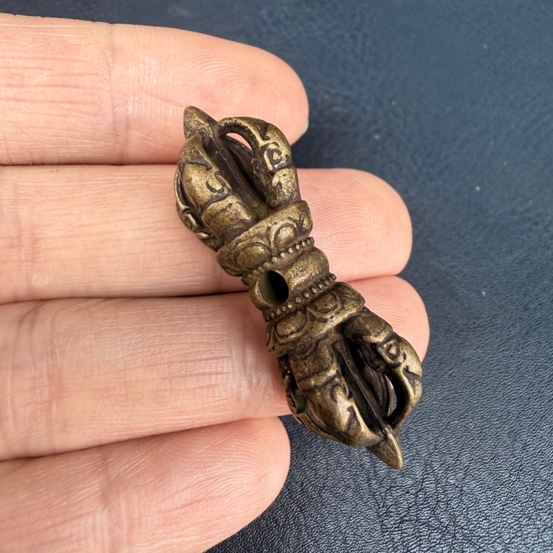 Tibetan-style brass small pend - Small Vintage Collectible Items review and price
