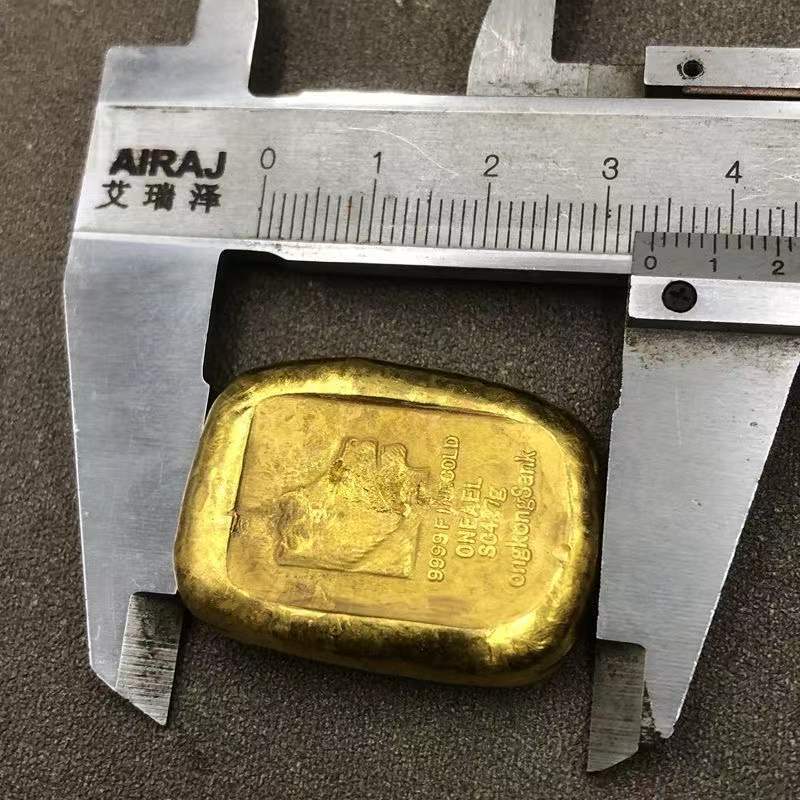 Antique copper thickened gold  - Small Vintage Collectible Items review and price